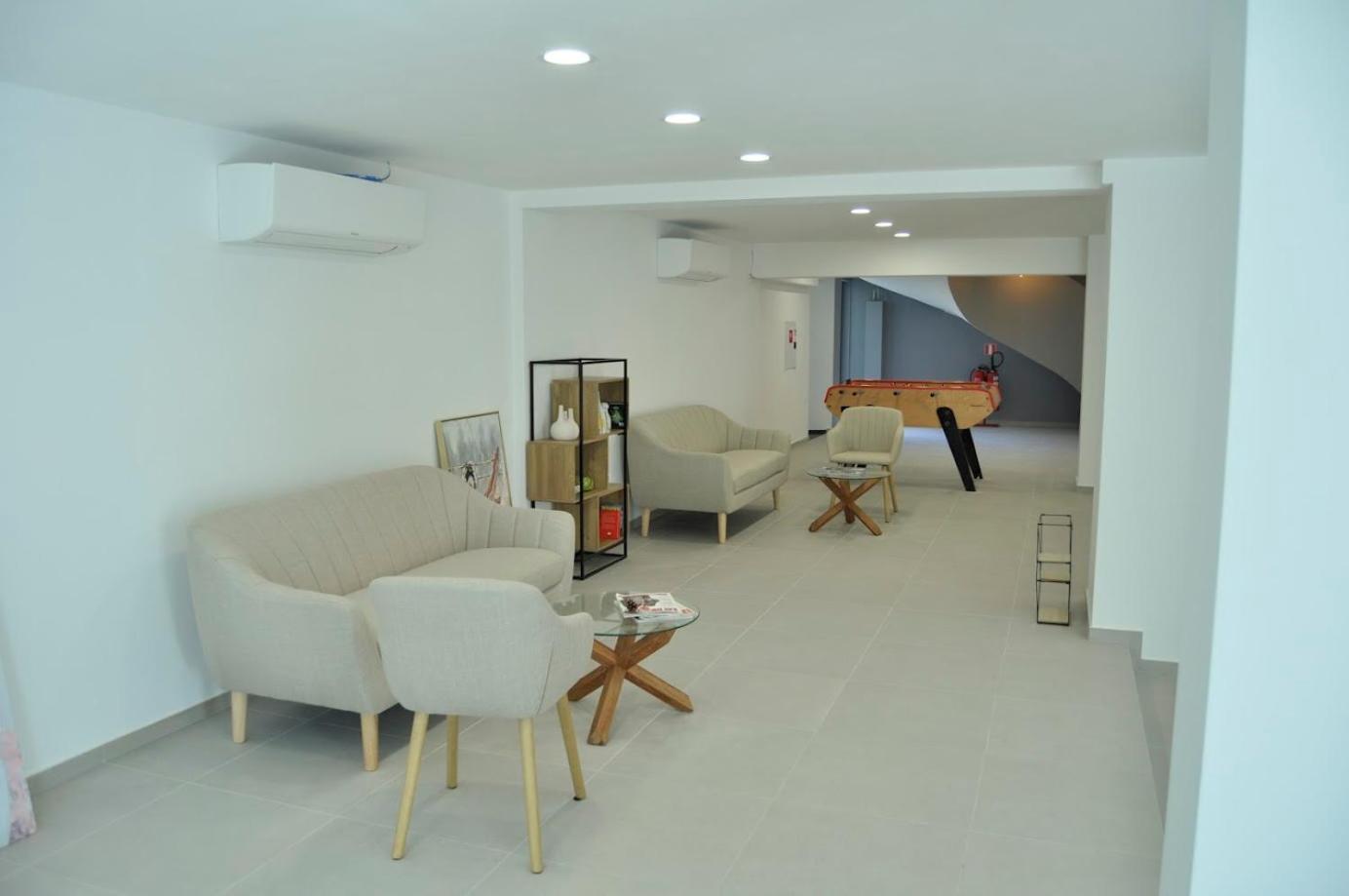 Teracite Aparthotel Varna Exterior photo